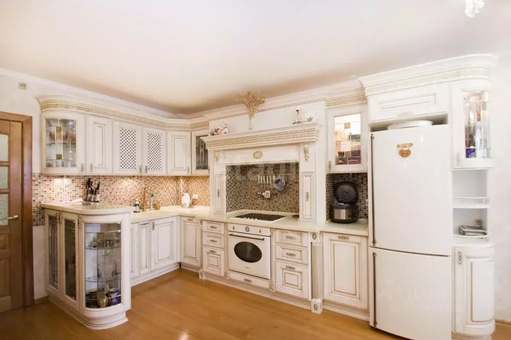 3-к кв. Калужская область, Калуга ул. Суворова, 38 (130.0 м) - Фото 2