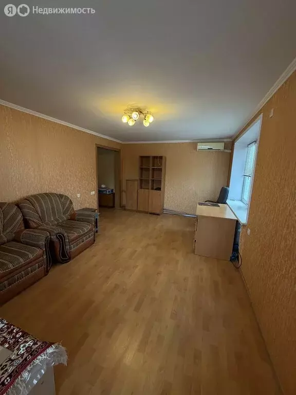 1-комнатная квартира: Астрахань, 1-я Дорожная улица, 18 (42 м) - Фото 1