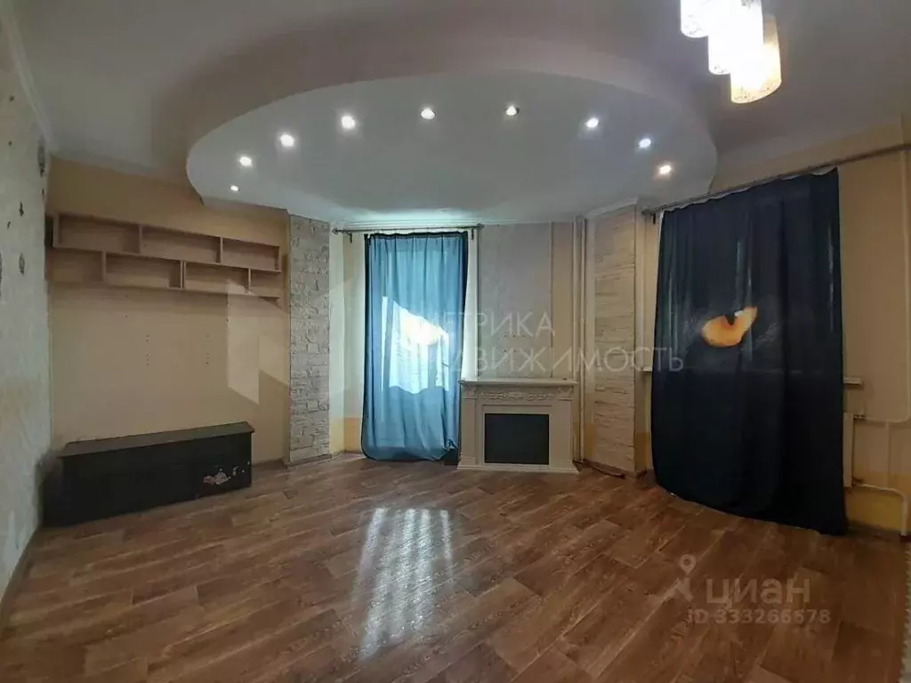 2-к кв. Тюменская область, Тюмень ул. Василия Гольцова, 3 (75.5 м) - Фото 1