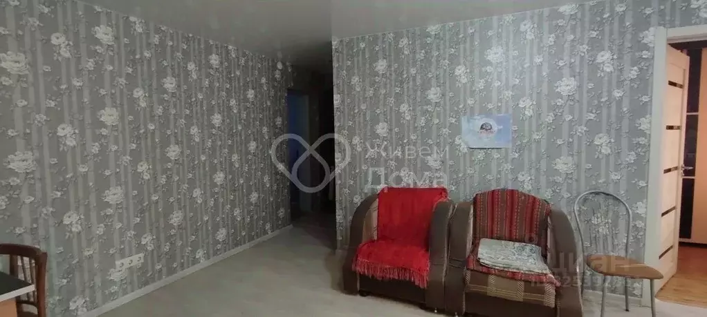 3-к кв. Волгоградская область, Волгоград ул. Кирова, 102 (57.0 м) - Фото 0