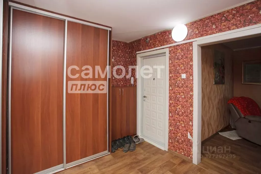 3-к кв. Кемеровская область, Кемерово просп. Химиков, 26 (71.9 м) - Фото 2