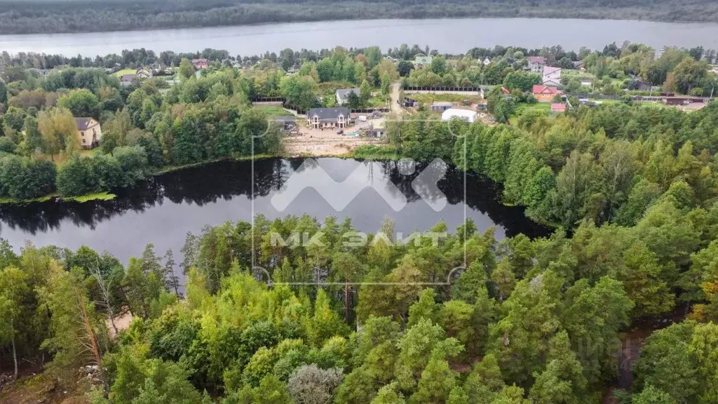 Участок в Ленинградская область, Выборгский район, пос. Поляны ул. ... - Фото 0