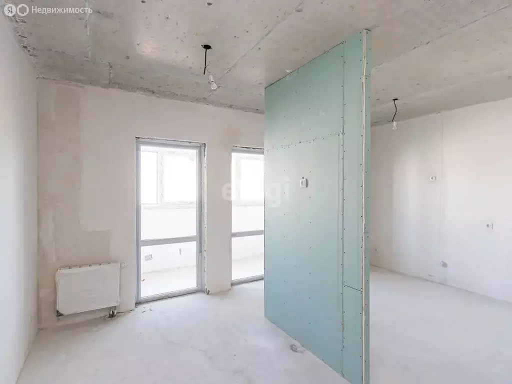 Квартира-студия: деревня Патрушева, улица Александра Пушкина, 8 (29 м) - Фото 1