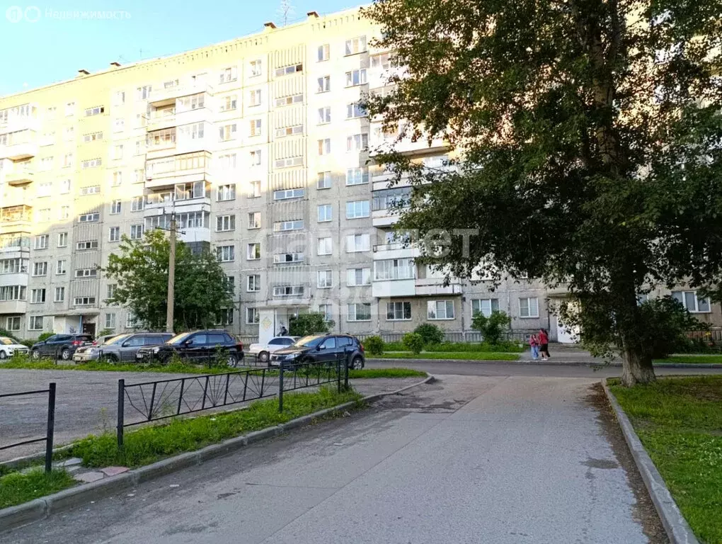 3-комнатная квартира: Новосибирск, Ученическая улица, 1 (59.2 м) - Фото 0