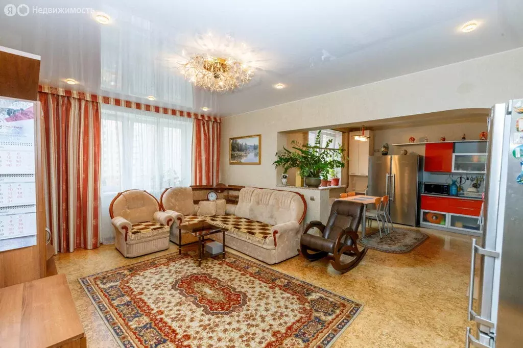 2-комнатная квартира: Челябинск, улица Бейвеля, 14 (87.1 м) - Фото 0