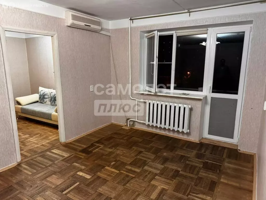 4-комнатная квартира: Краснодар, улица Красных Партизан, 565 (62.3 м) - Фото 2