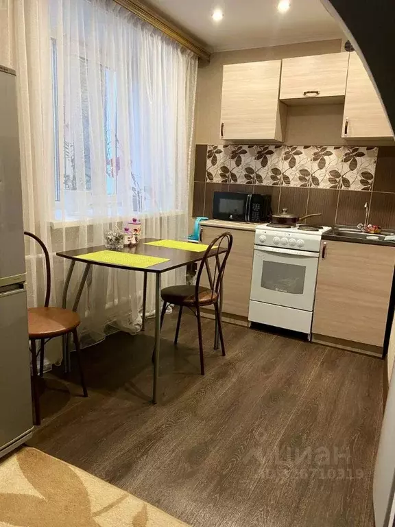 2-к кв. Иркутская область, Тулун ул. Горького, 28 (40.1 м) - Фото 1