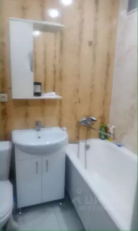 2-к кв. Ростовская область, Батайск Пролетарская ул., 94 (42.0 м) - Фото 1