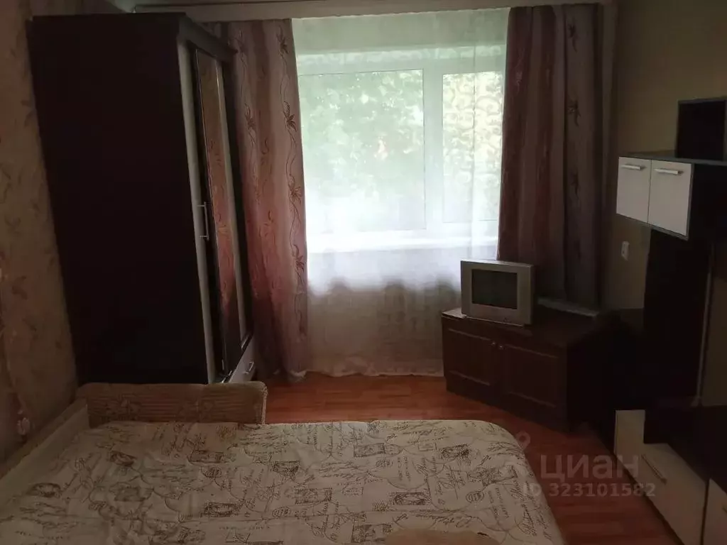 1-к кв. Ленинградская область, Кириши Советская ул., 25а (30.0 м) - Фото 2