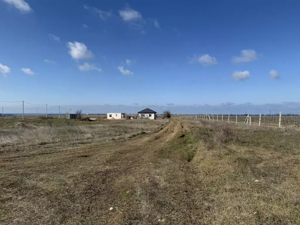 Участок в Севастополь с. Полюшко, ул. Молодежная, 18 (8.0 сот.) - Фото 1