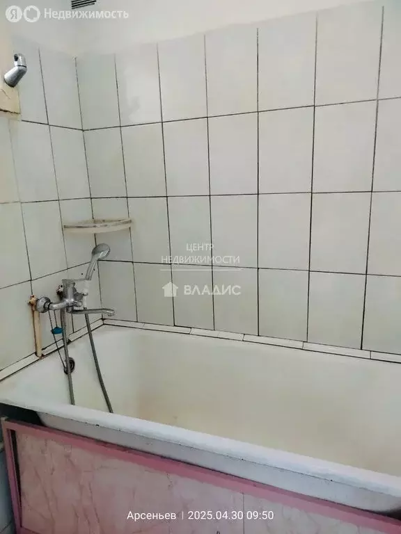 1-комнатная квартира: Арсеньев, улица Ломоносова, 10 (36 м) - Фото 1