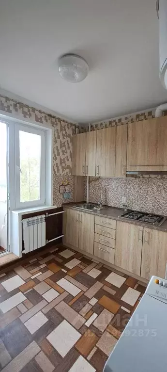 1-к кв. Крым, Керчь ул. Генерала Петрова, 10 (35.0 м) - Фото 0