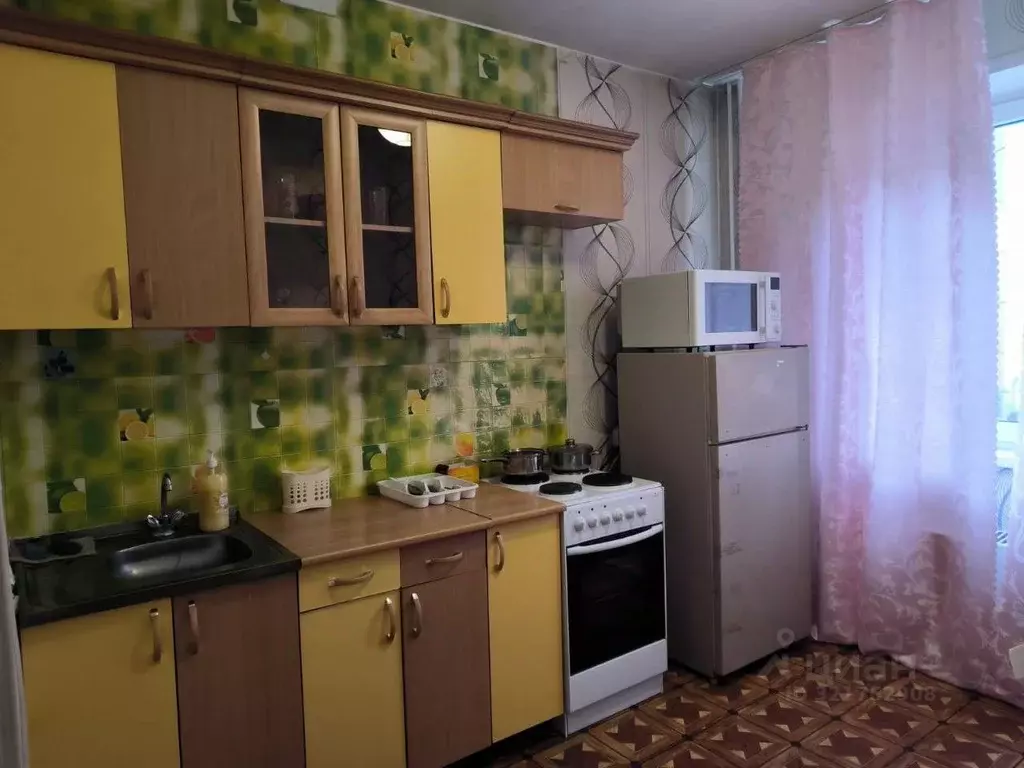 2-к кв. Красноярский край, Красноярск ул. Молокова, 12 (54.0 м) - Фото 1