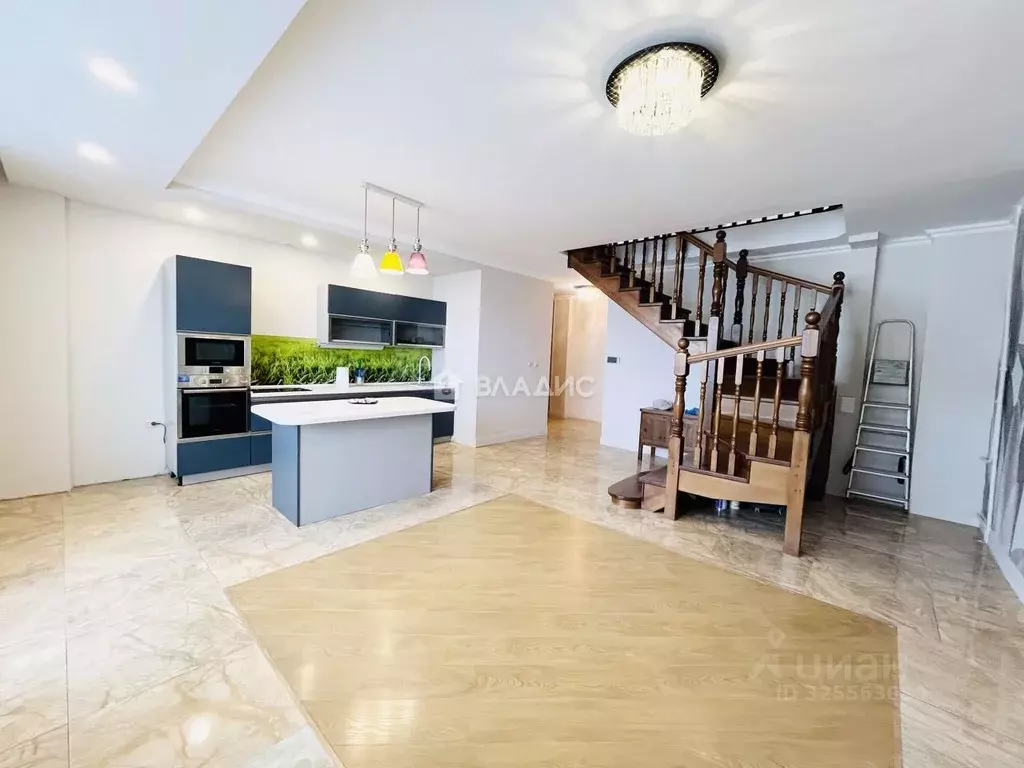 4-к кв. Бурятия, Улан-Удэ 102-й мкр, ул. Ринчино, 10А (132.5 м) - Фото 2