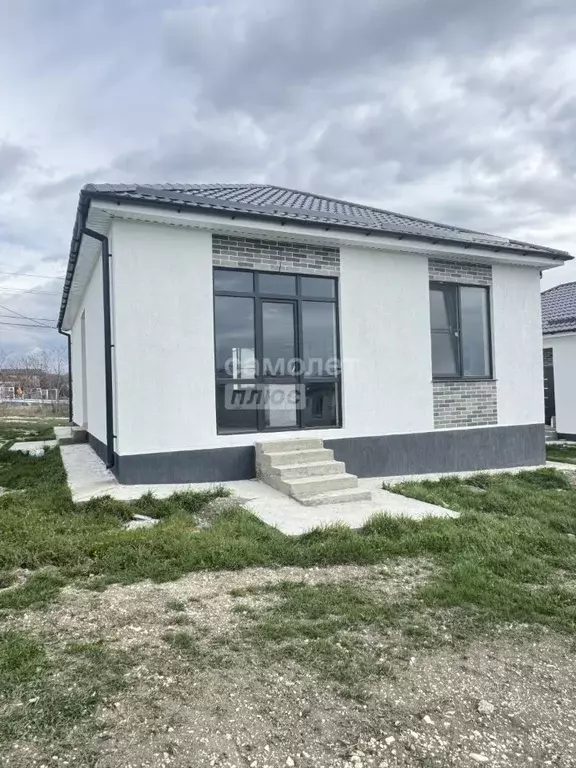 Дом в Краснодарский край, Новороссийск городской округ, Семигорский ... - Фото 0