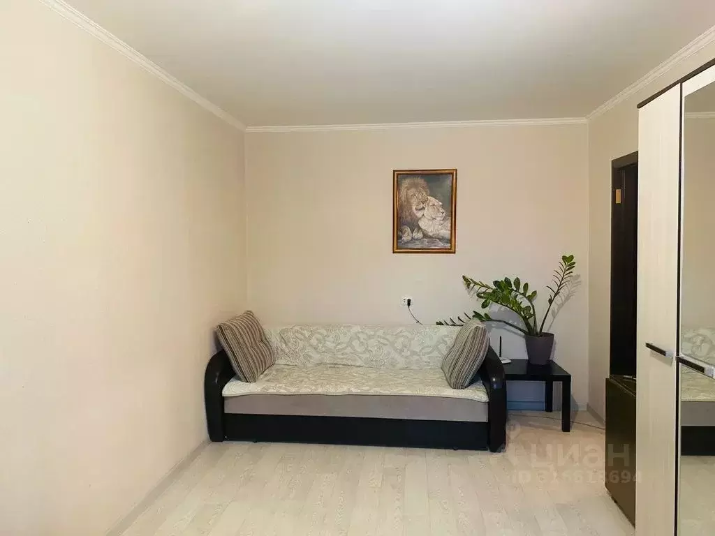 1-к кв. Псковская область, Великие Луки Гражданская ул., 16 (34.0 м) - Фото 1