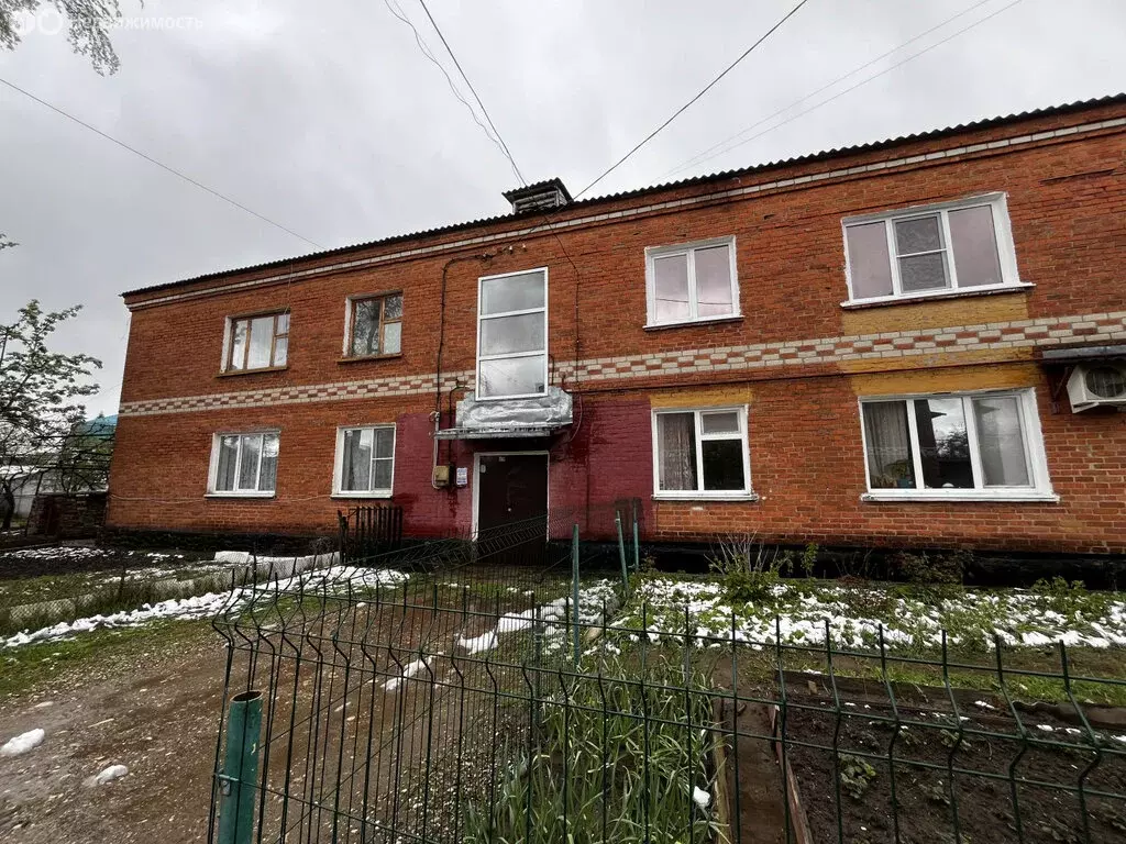 2-комнатная квартира: Апшеронск, улица Калинина, 135 (47.9 м) - Фото 1