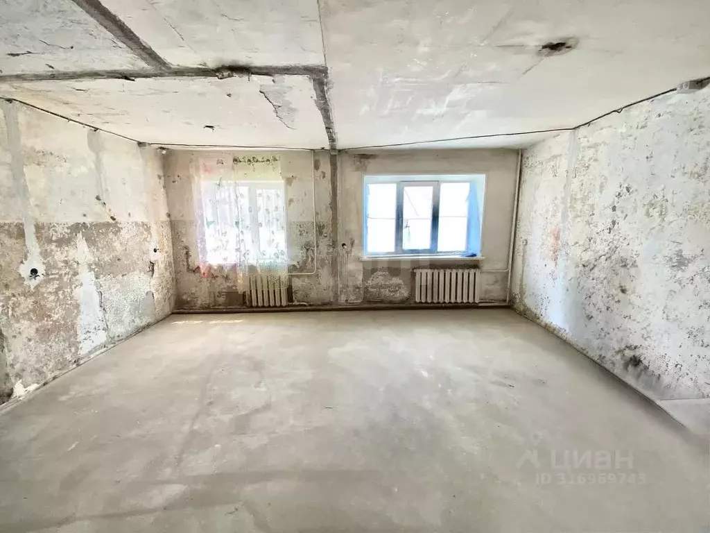 Студия Приморский край, Артем ул. Ленина, 15 (29.8 м) - Фото 0