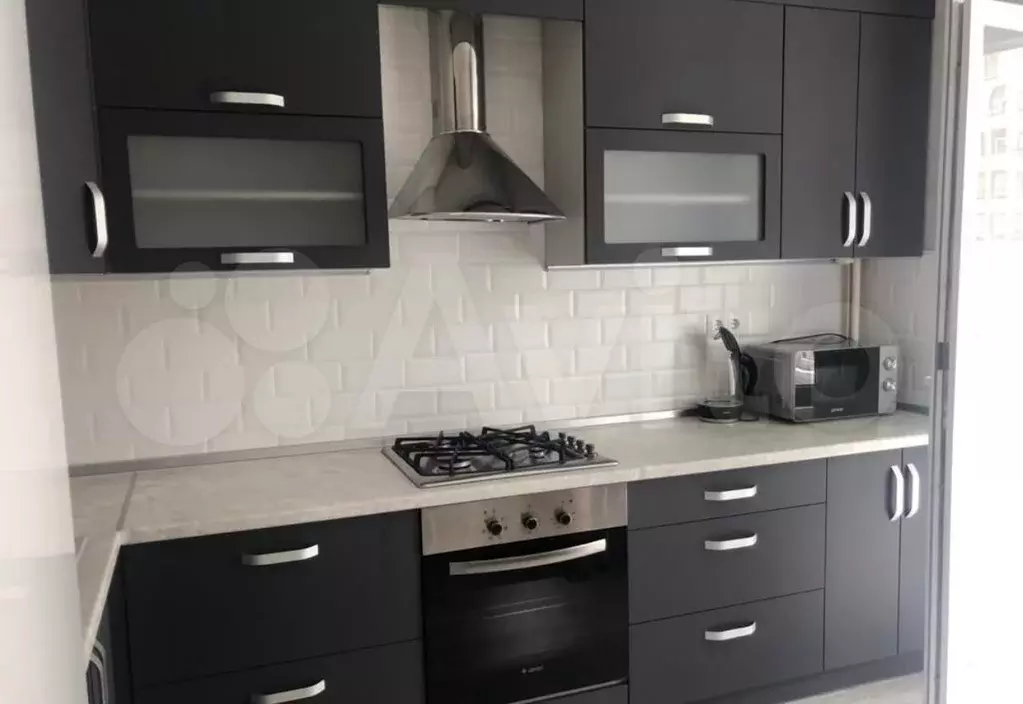 1-к. квартира, 40 м, 8/9 эт. - Фото 0