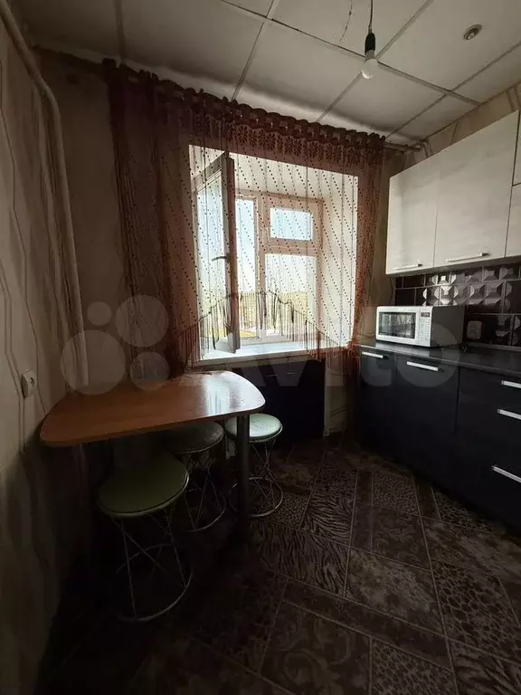 2-к. квартира, 42 м, 5/5 эт. - Фото 1