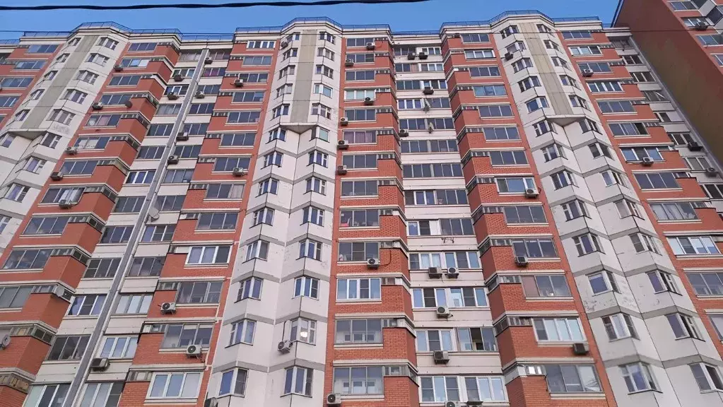 Продается 1-комнатная квартира - Фото 1