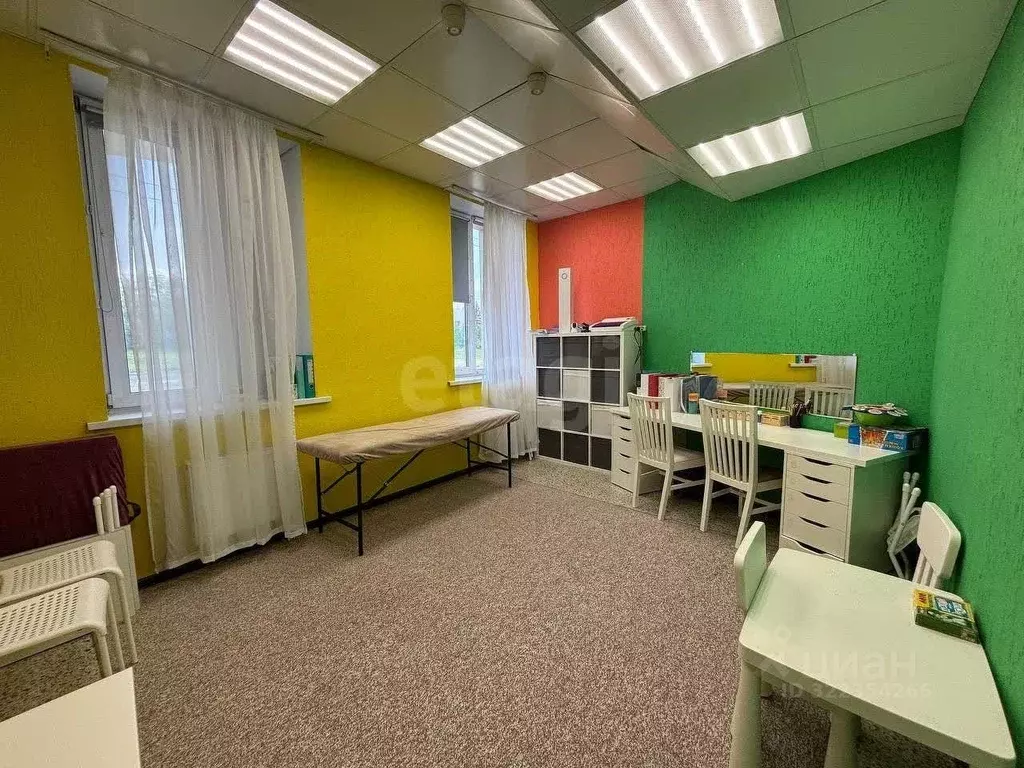 Офис в Ямало-Ненецкий АО, Новый Уренгой ул. Пошукайло, 2/2 (114 м) - Фото 1