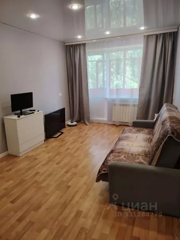 1-к кв. Нижегородская область, Дзержинск ул. Строителей, 6А (33.0 м) - Фото 1