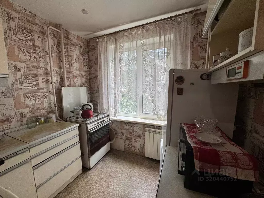 2-к кв. Кемеровская область, Кемерово ул. 50 лет Октября, 32 (47.1 м) - Фото 1