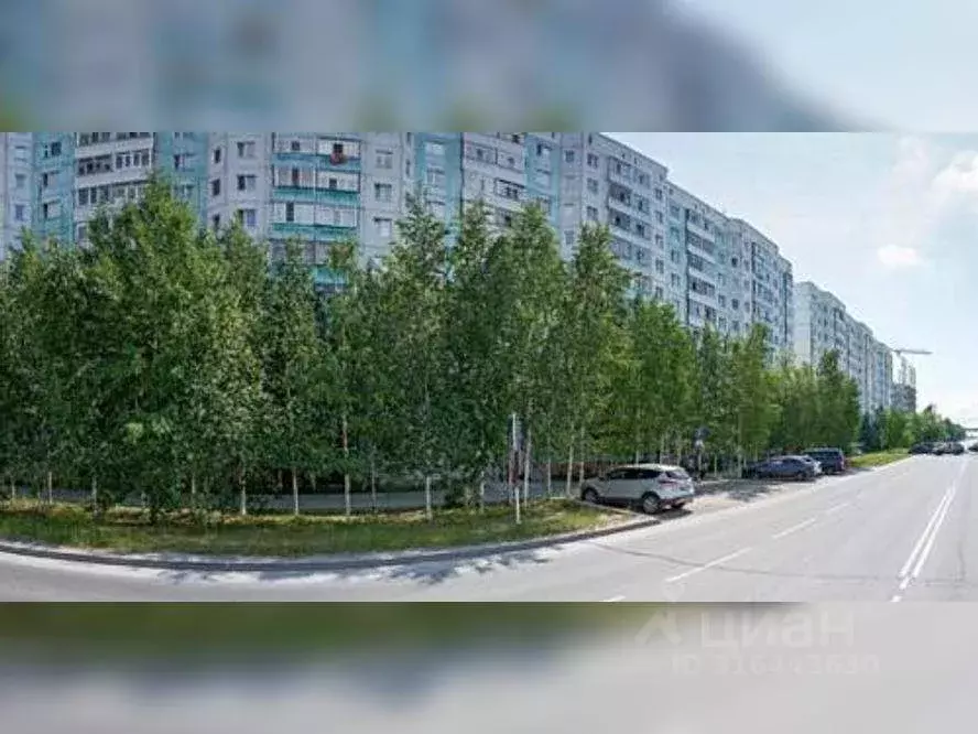 3-к кв. Ханты-Мансийский АО, Мегион ул. Нефтяников, 9 (68.9 м) - Фото 0