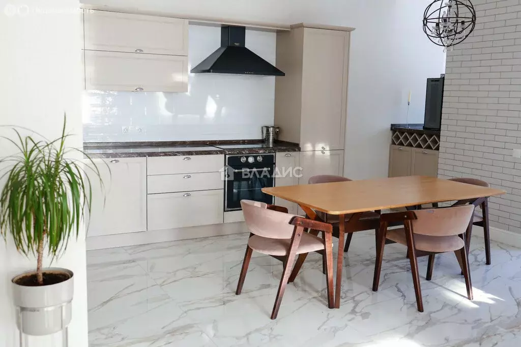 3-комнатная квартира: Йошкар-Ола, улица Мира, 27Г (116.8 м) - Фото 2