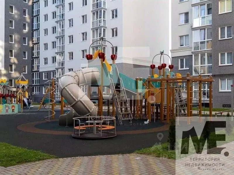 3-к кв. Калининградская область, Калининград Суздальская ул. (75.69 м) - Фото 1