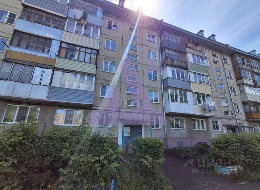 3-к кв. Алтайский край, Барнаул ул. Юрина, 238 (48.0 м) - Фото 0