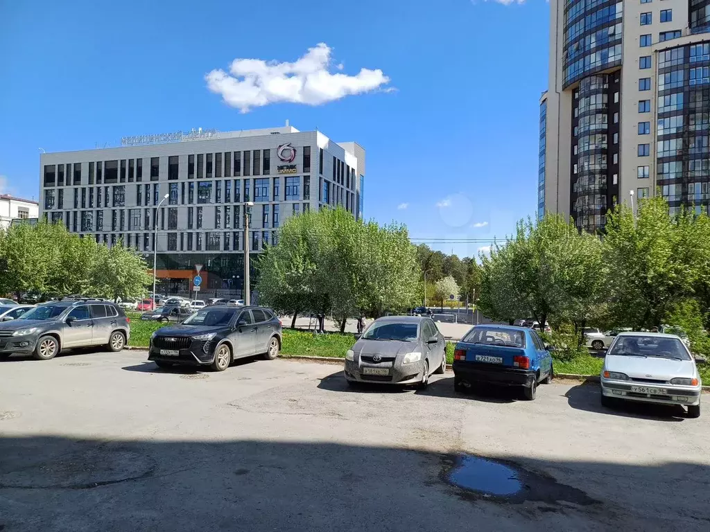 3-к. квартира, 56 м, 15/16 эт. - Фото 1
