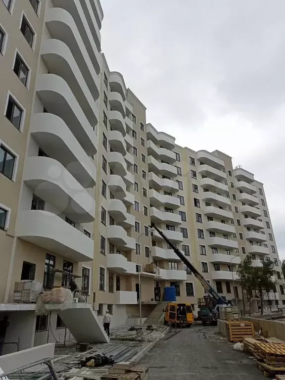 1-к. квартира, 46,9 м, 2/9 эт. - Фото 0