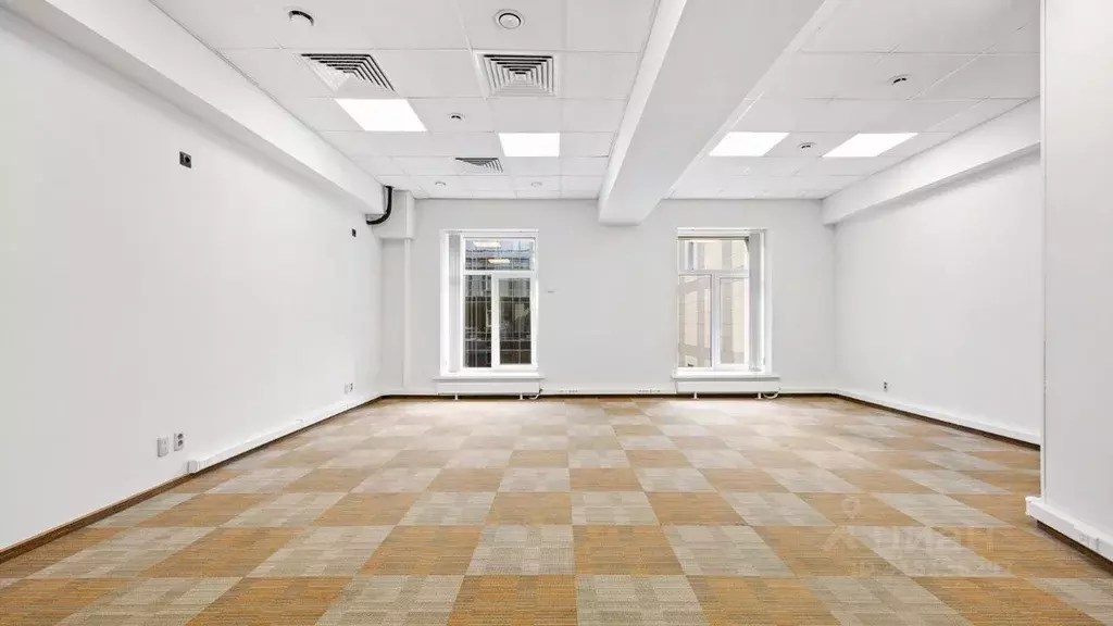 Офис в Санкт-Петербург 7-я Васильевского острова линия, 76 (39 м) - Фото 2