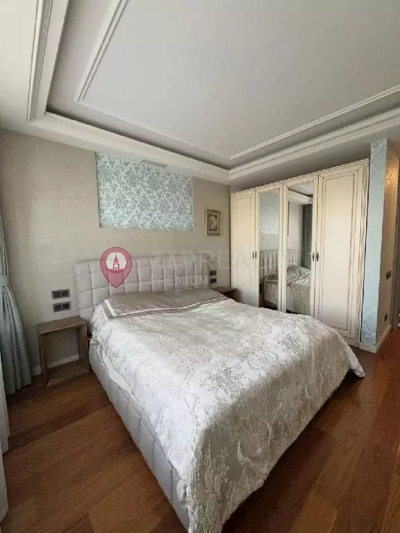 Продается 3-комнатная квартира - Фото 1