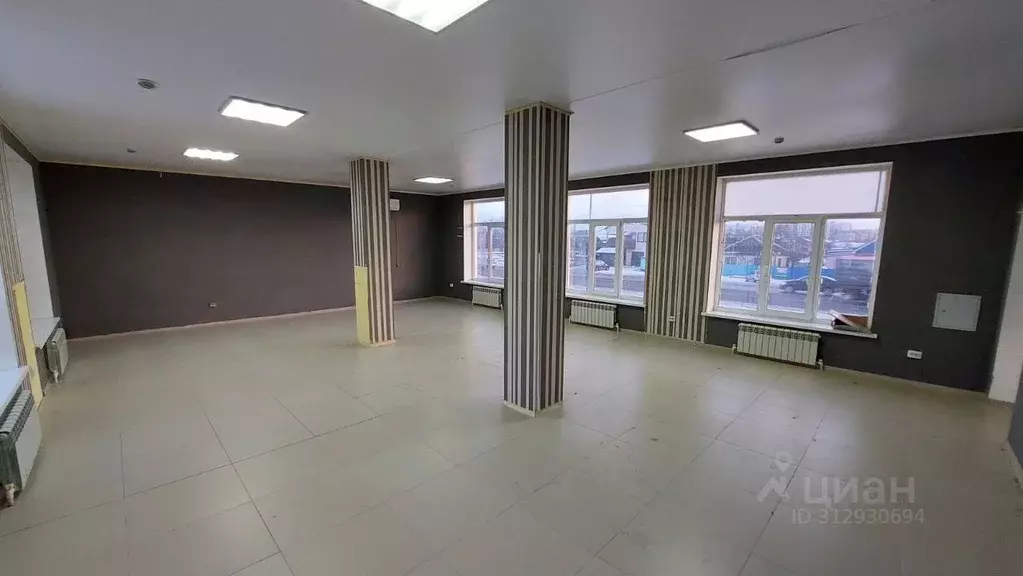 Помещение свободного назначения в Краснодарский край, Темрюк ул. ... - Фото 1