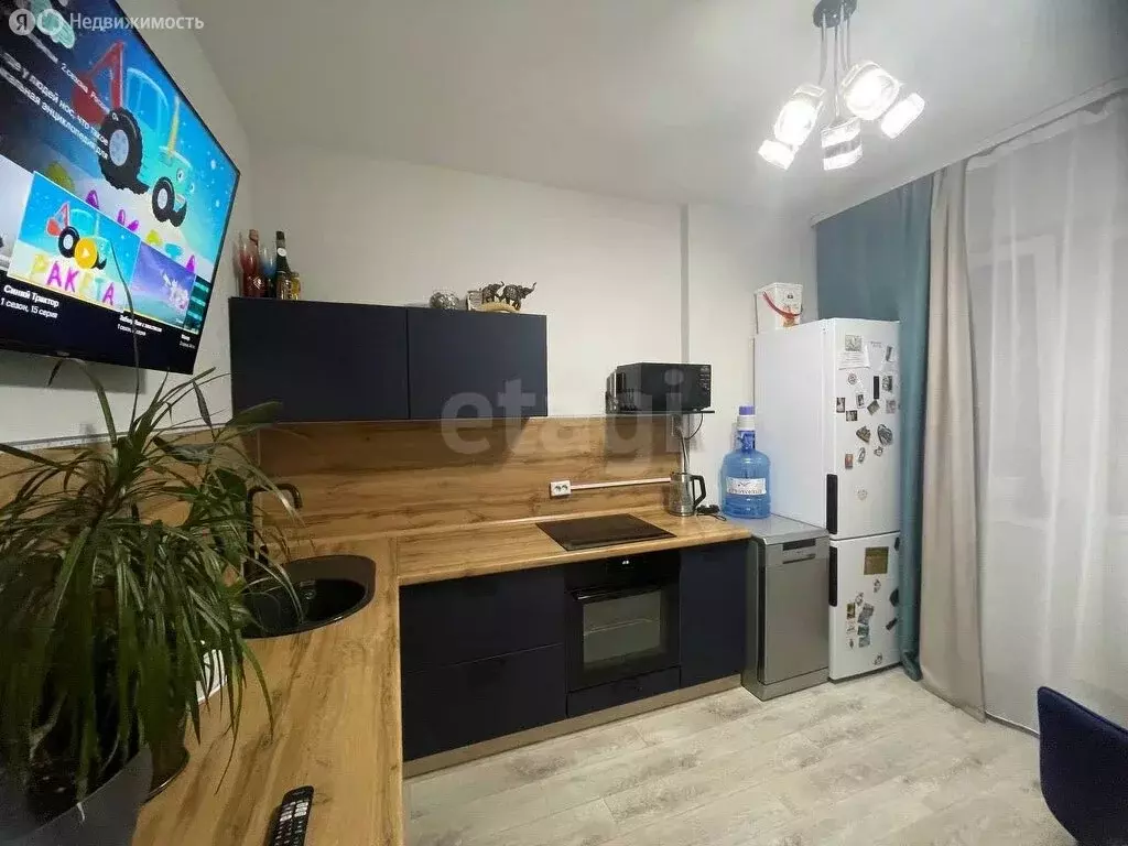 1-комнатная квартира: Тобольск, 15-й микрорайон, 29 (38.6 м) - Фото 2