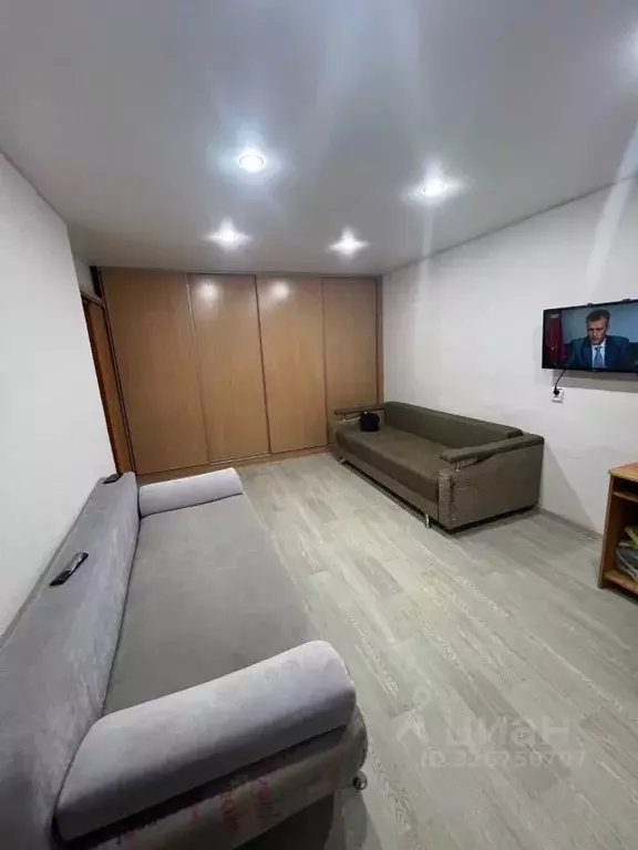 1-к кв. Омская область, Омск Порт-Артур мкр, ул. 4-я Марьяновская, 2 ... - Фото 1