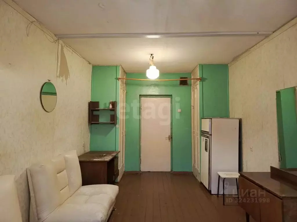 Комната Ленинградская область, Кириши Школьный пер., 1 (18.6 м) - Фото 1