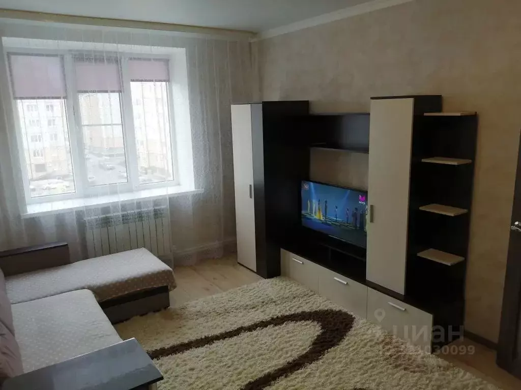 1-к кв. Воронежская область, Лиски ул. Коминтерна, 32Б (40.0 м) - Фото 0