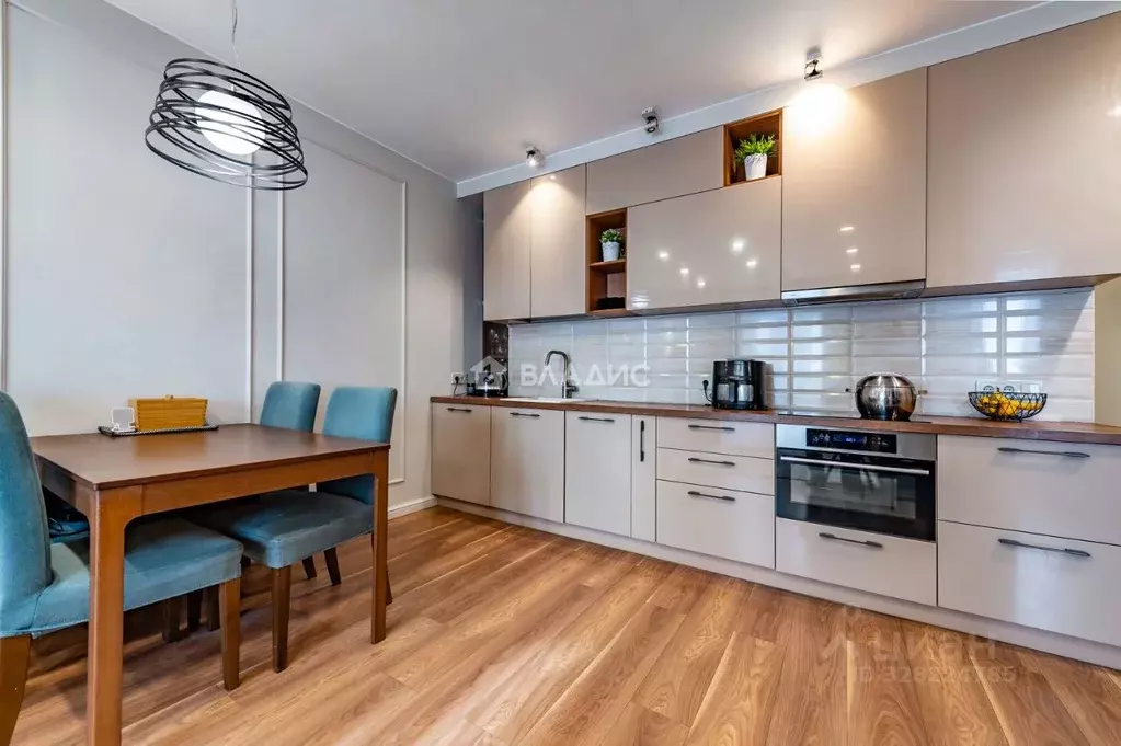 3-к кв. Ленинградская область, Гатчина Пушкинское ш., 13к4 (86.5 м) - Фото 1