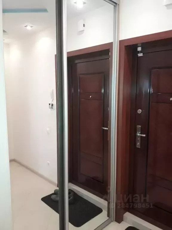 1-к кв. Иркутская область, Иркутск ул. Пискунова, 139/2 (45.0 м) - Фото 0