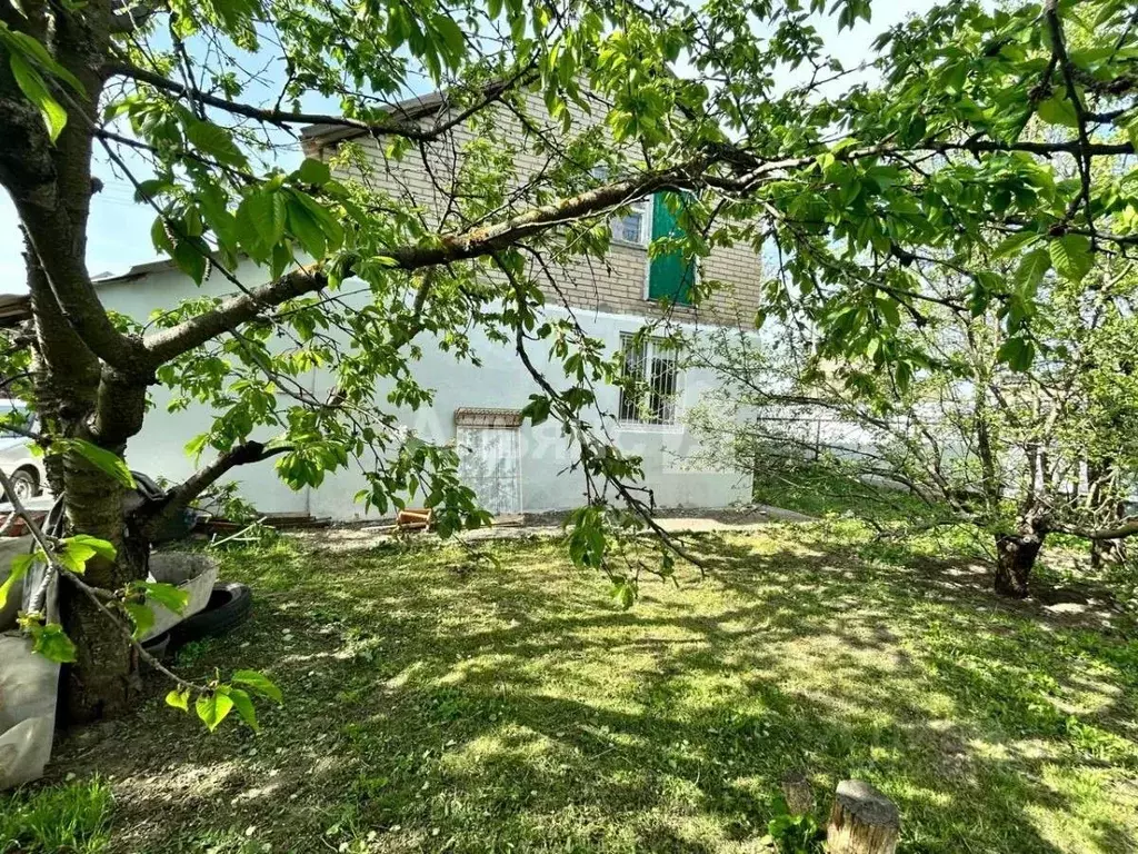 Дом в Ростовская область, Белокалитвинский район, Нижнепоповское ... - Фото 1