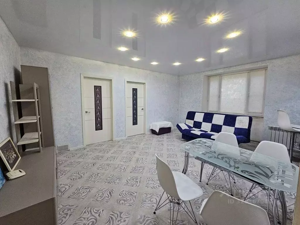 3-к кв. Севастополь ул. Надежды Краевой, 3 (52.7 м) - Фото 0