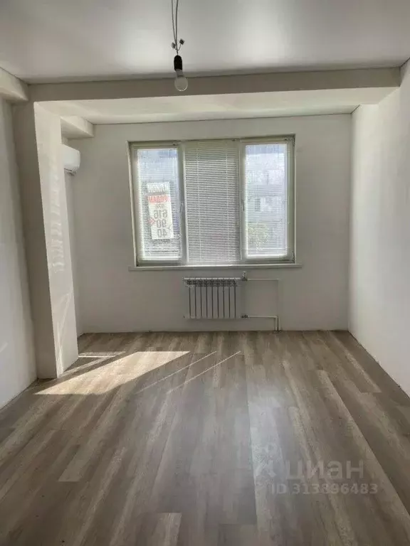 2-к кв. Севастополь просп. Победы, 29А (61.8 м) - Фото 0