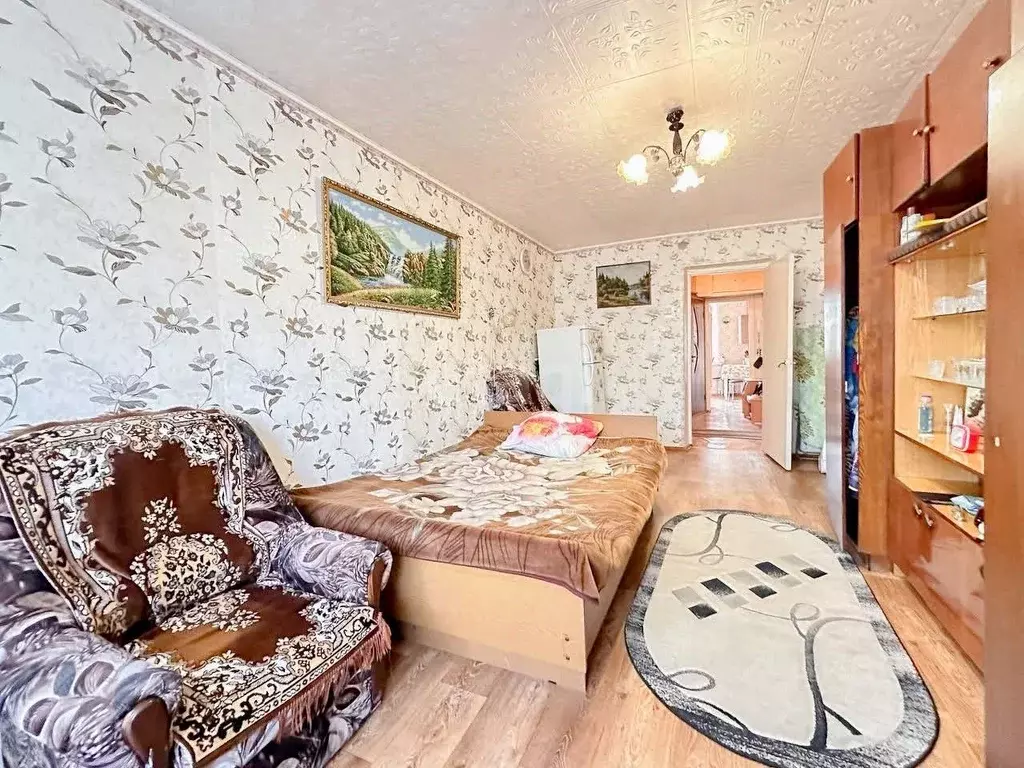 3-к кв. Ярославская область, Ростов 1-й мкр, 9 (61.9 м) - Фото 1