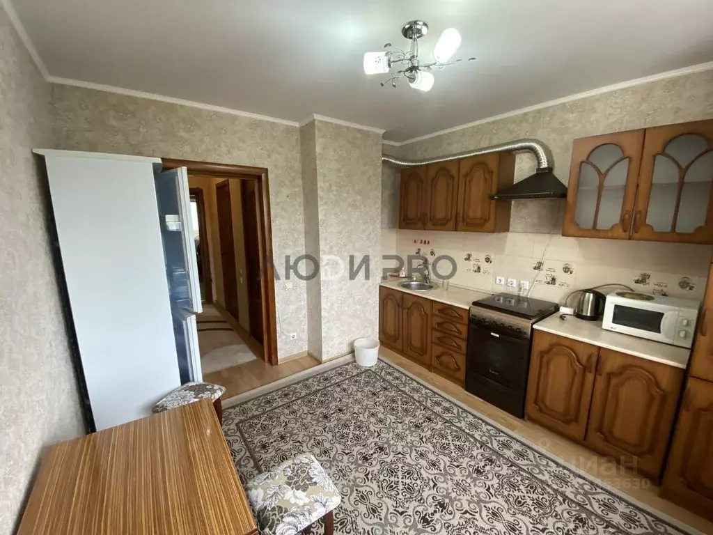 1-к кв. Саратовская область, Саратов Октябрьский мкр, 4-я линия, 20/35 ... - Фото 0