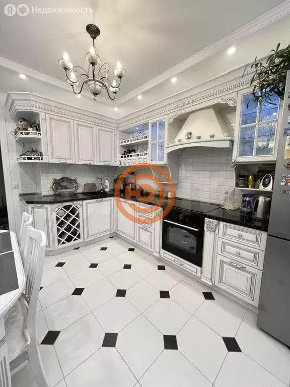 2-комнатная квартира: Тюмень, улица Николая Зелинского, 23/1 (57.2 м) - Фото 1