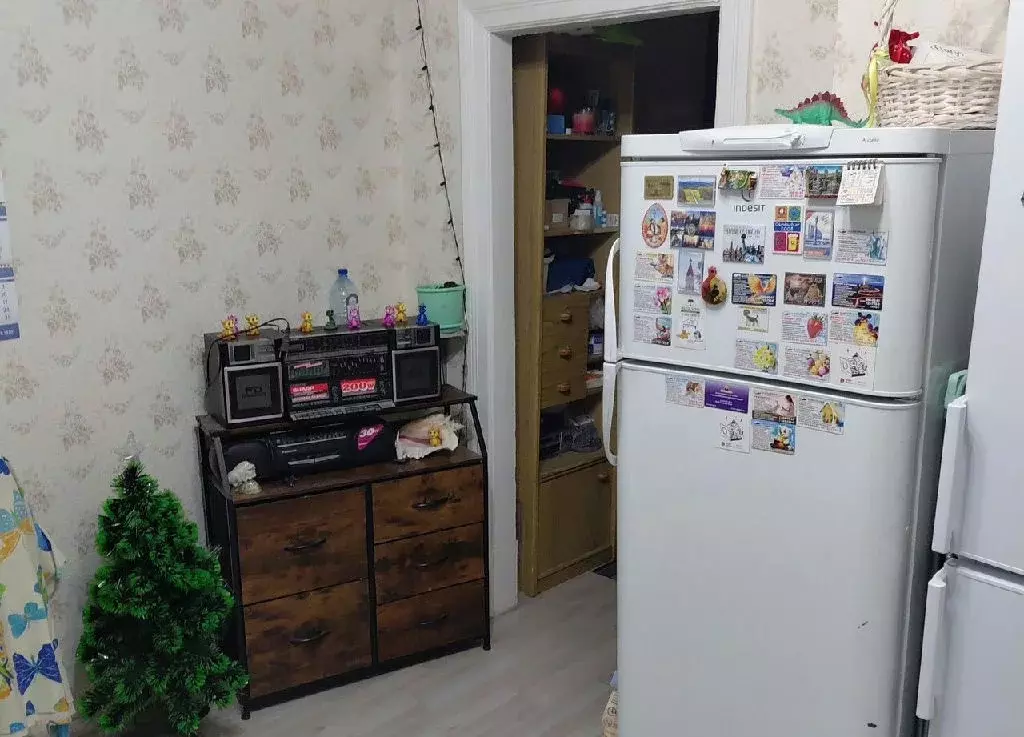 Продается 3-комнатная квартира - Фото 2